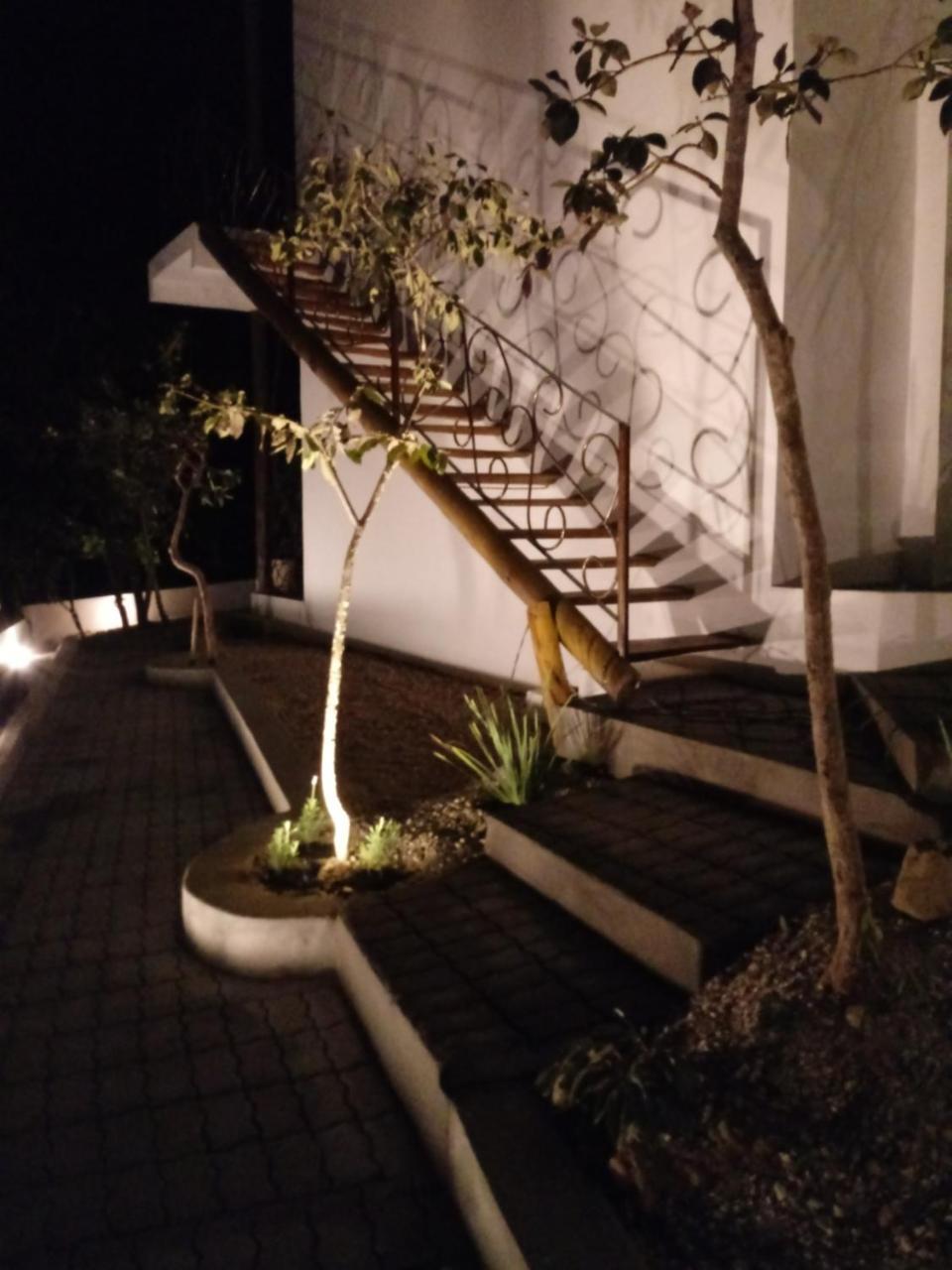 Alto Paraíso de Goiás Vilarejo Guesthouse - Silencio E Aconchego מראה חיצוני תמונה