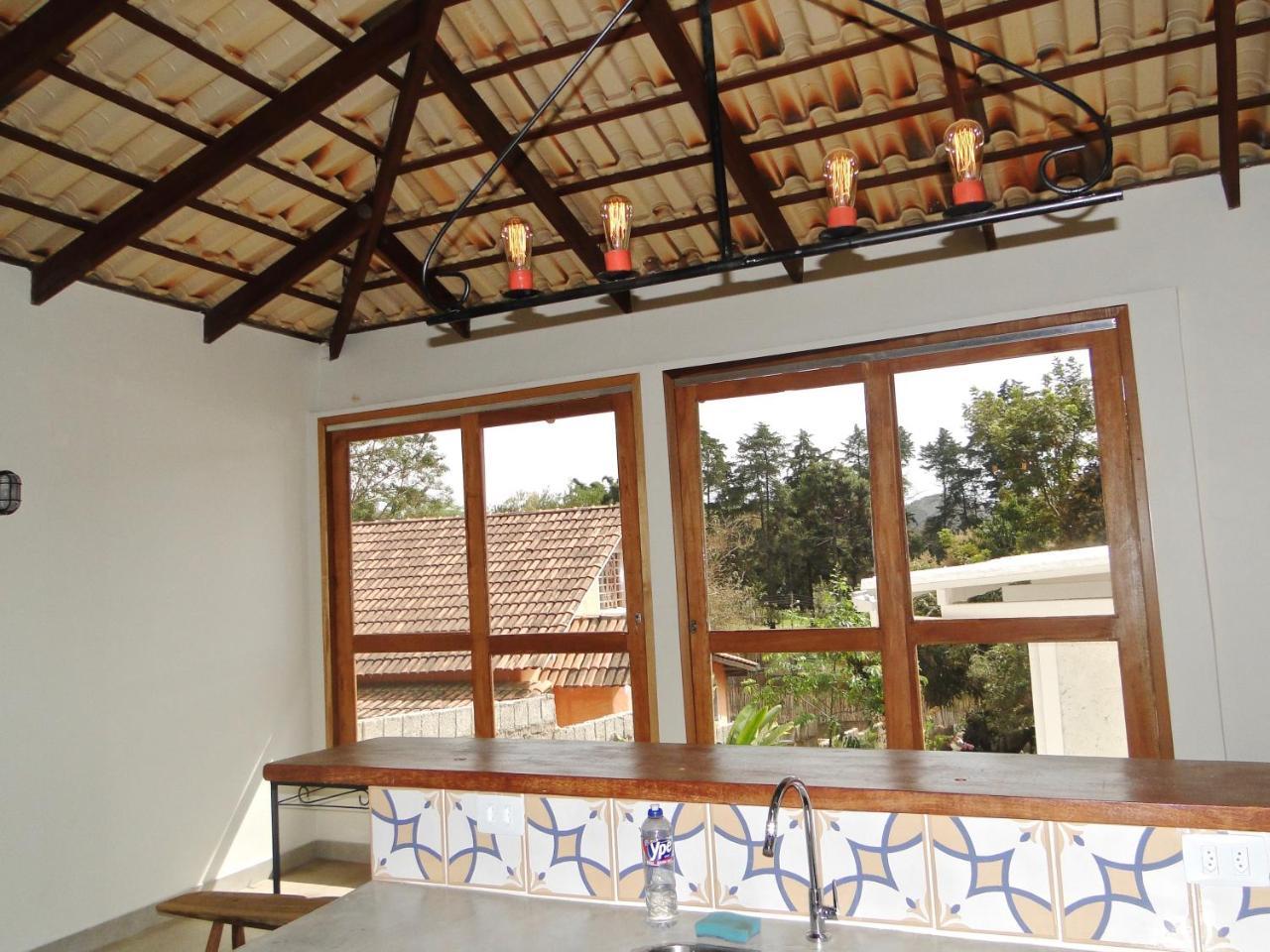 Alto Paraíso de Goiás Vilarejo Guesthouse - Silencio E Aconchego מראה חיצוני תמונה
